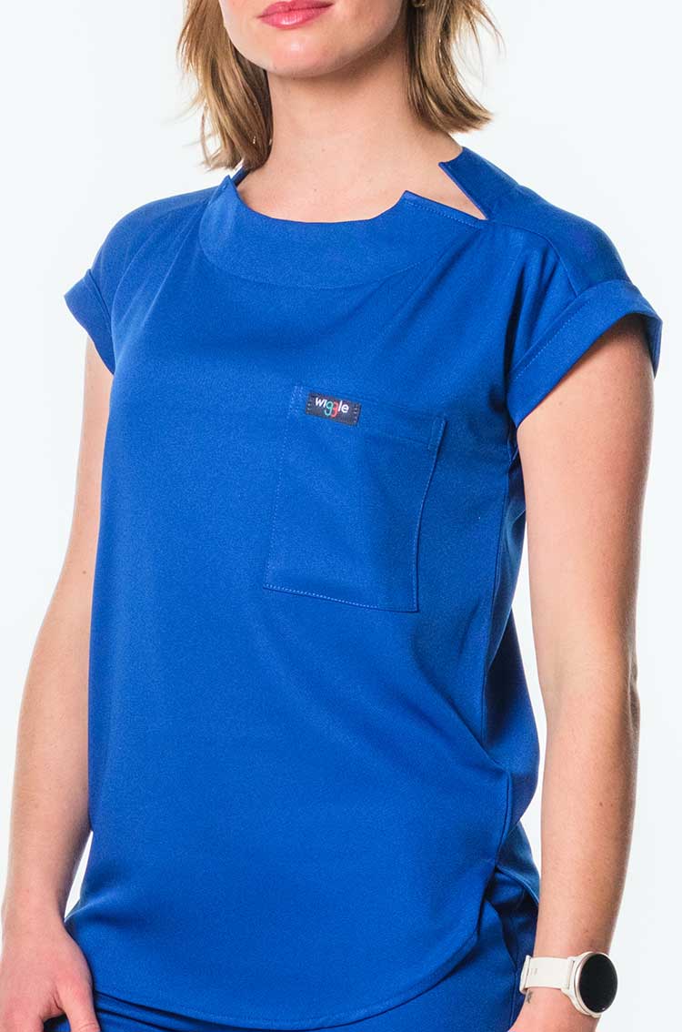 Luna Cuffed Sleeve Tuck-In Scrub Top - Image 3